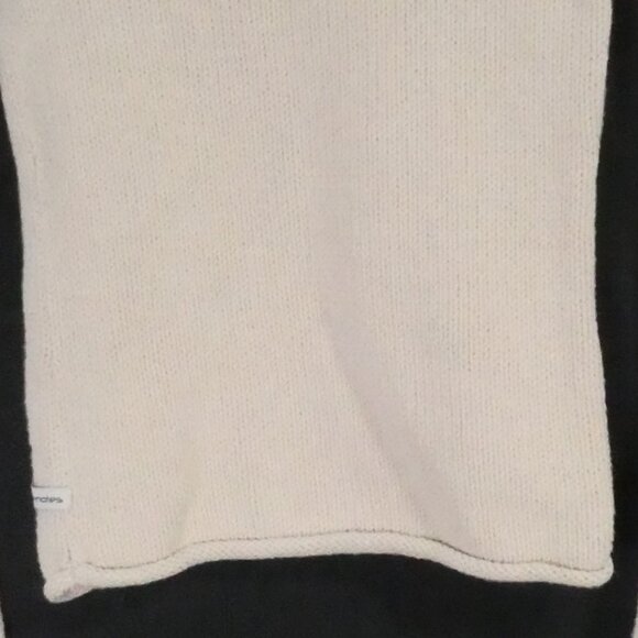 BLUENOTES JEANSWEAR | xs - extra small | Beige Lace-Up V-Neck Long Sleeve Top - Picture 14 of 16